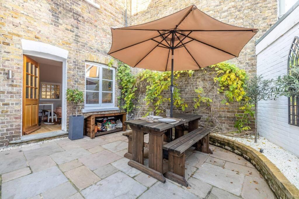 Couples Retreat - The Long Walk, Windsor Castle Apartment ภายนอก รูปภาพ