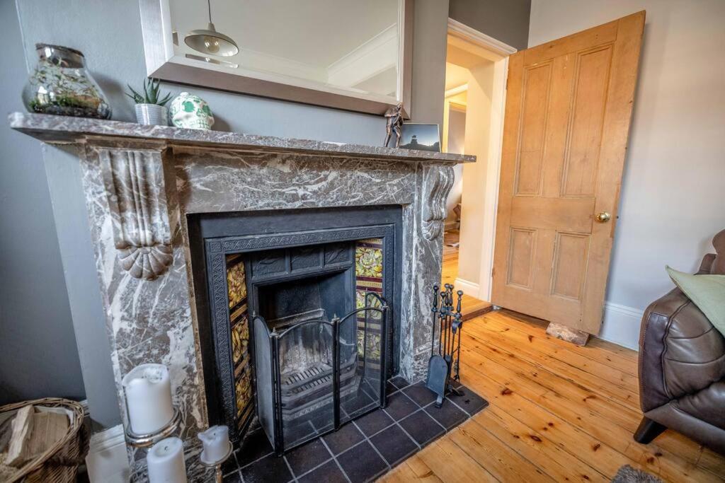 Couples Retreat - The Long Walk, Windsor Castle Apartment ภายนอก รูปภาพ