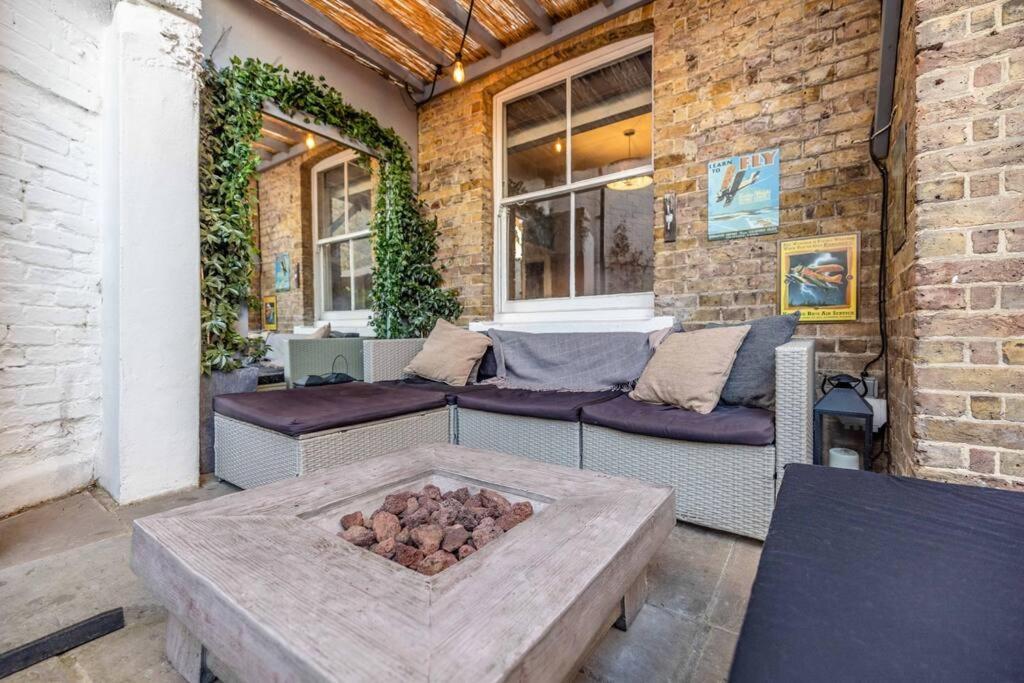 Couples Retreat - The Long Walk, Windsor Castle Apartment ภายนอก รูปภาพ